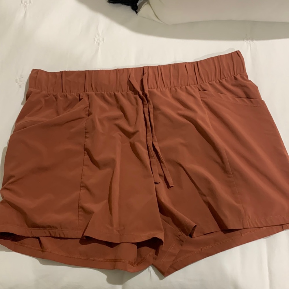 Peach all in motion shorts